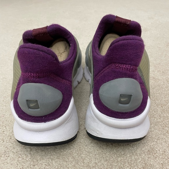 Nike Sock Dart Cloth Low Trainer - Picture 2 of 6